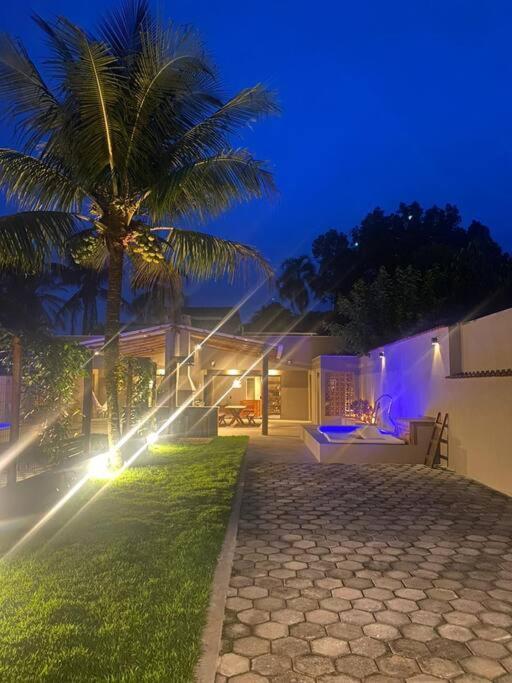 Novo-Refugio Do Arquiteto - Casa Coqueiro, 4 Minutos Caminhando Ate A Praia Sao Sebastiao  Extérieur photo